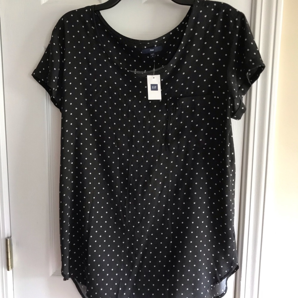 Comfortable dressing in pretty top/tunic.